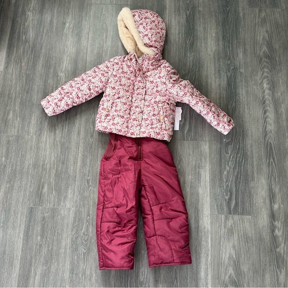 NWT TAHARI GIRL SNOWSUIT (size 3T) - Picture 3 of 12
